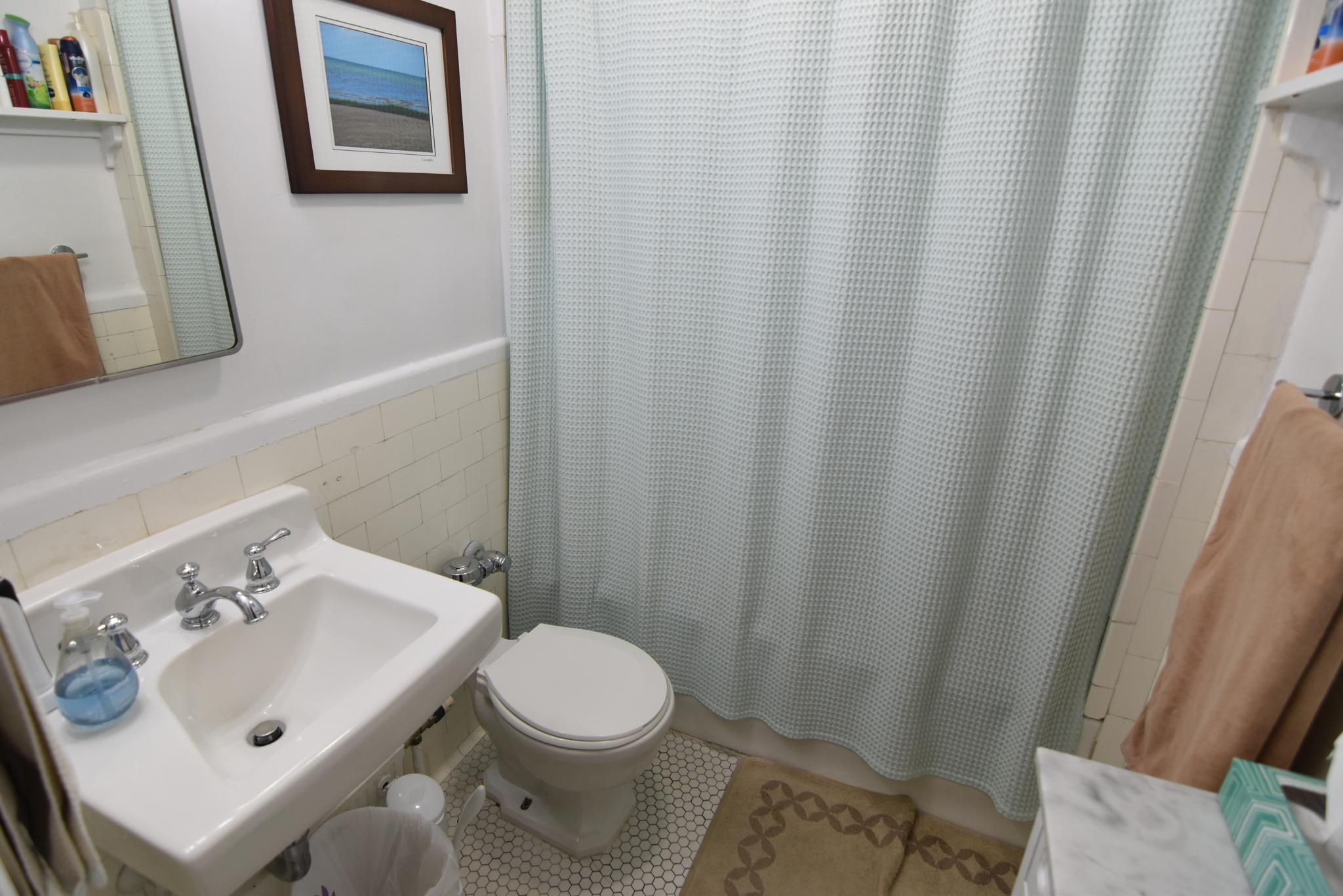 1284 Beacon St, Coolidge Corner