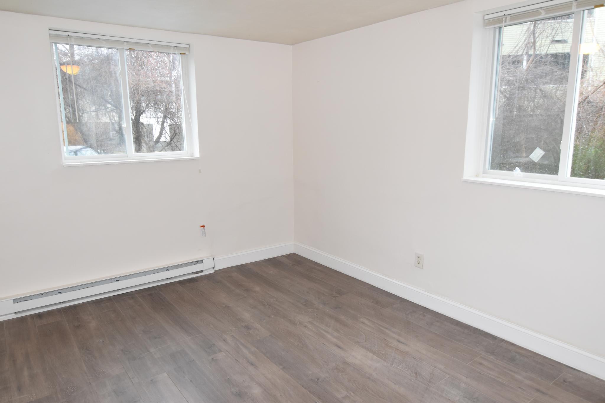 50 Seymour St, Roslindale