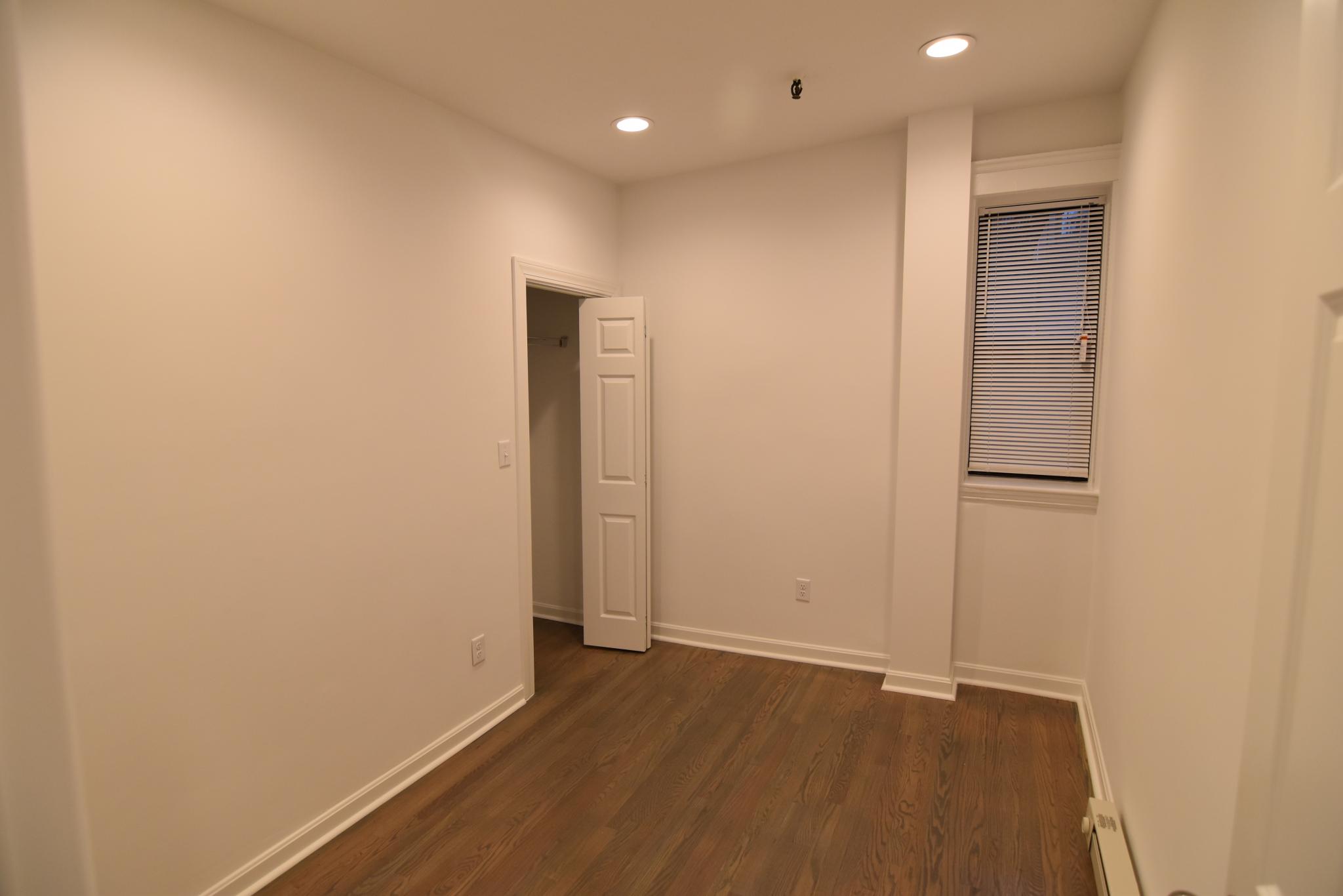 19 Peterborough St, Fenway