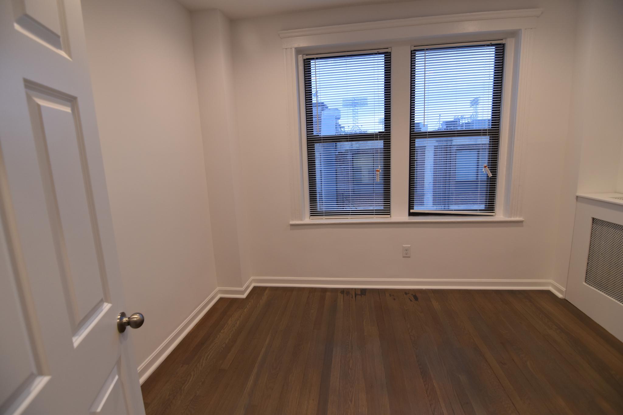 19 Peterborough St, Fenway