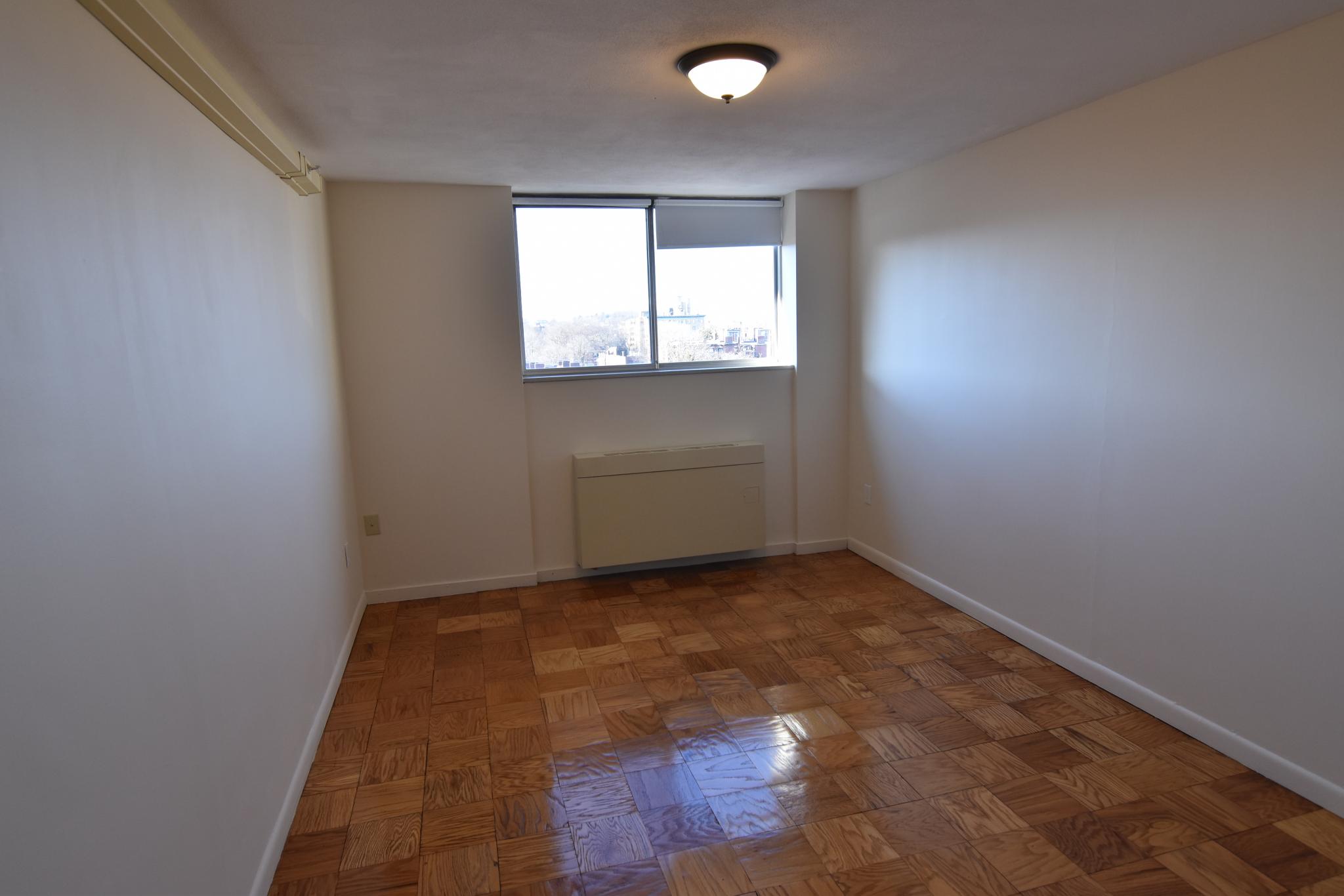 101 Monmouth St, Brookline