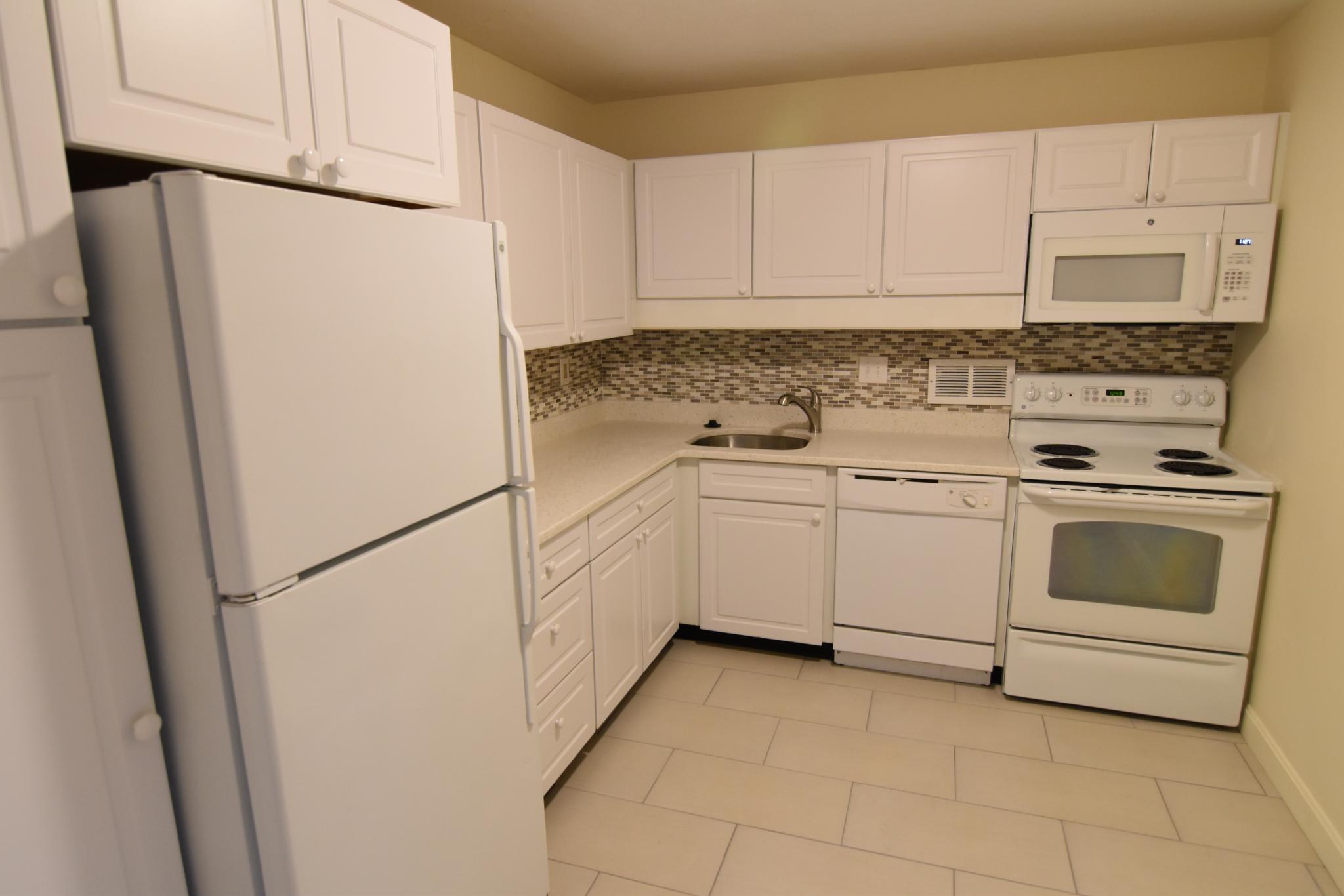 101 Monmouth St, Brookline