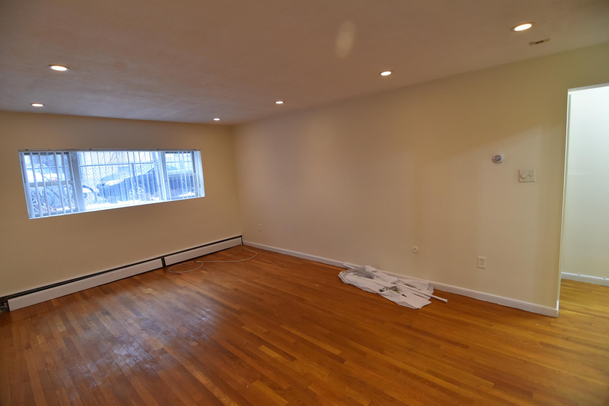 34 Gardner St, Allston