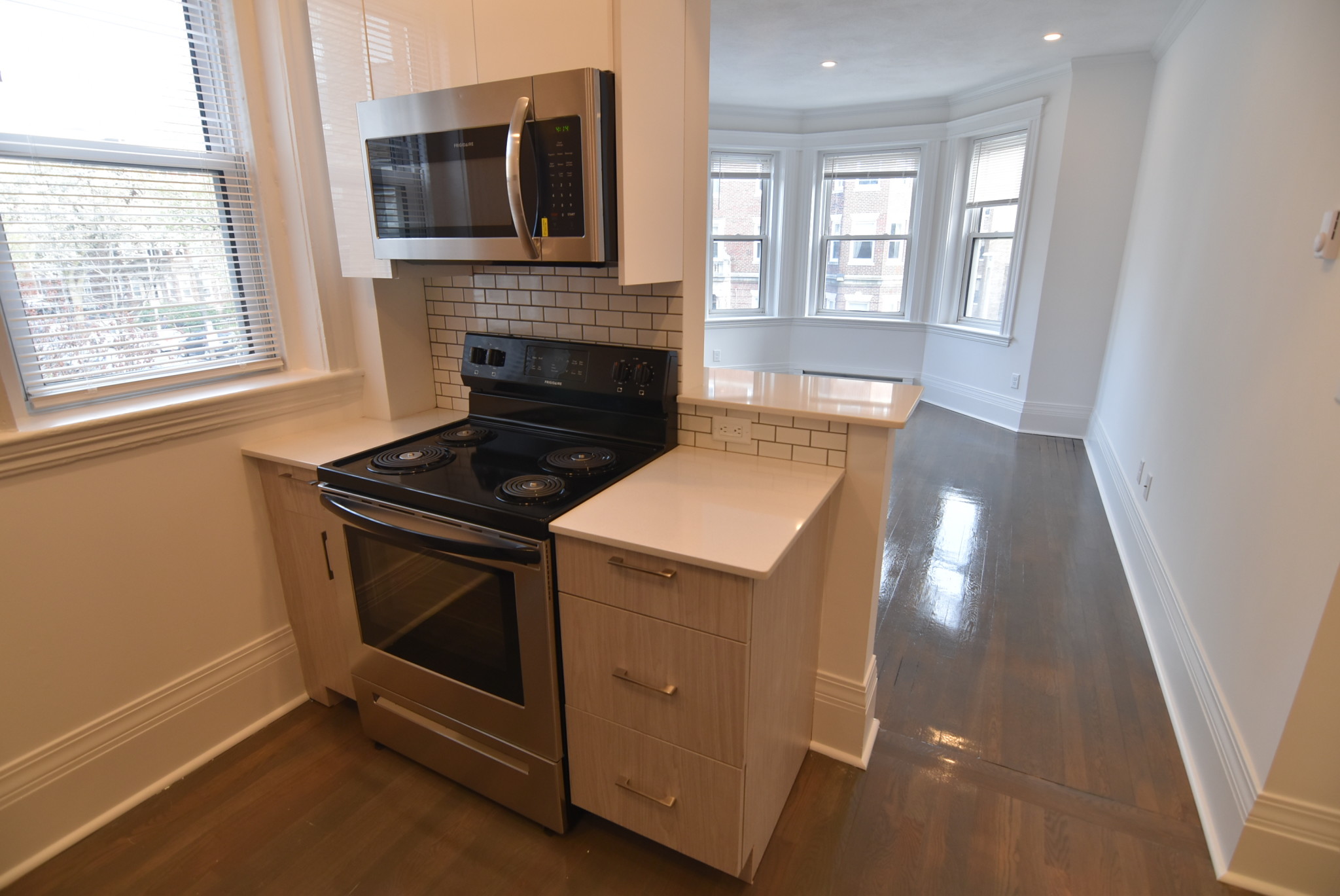 111 Queensberry St, Fenway