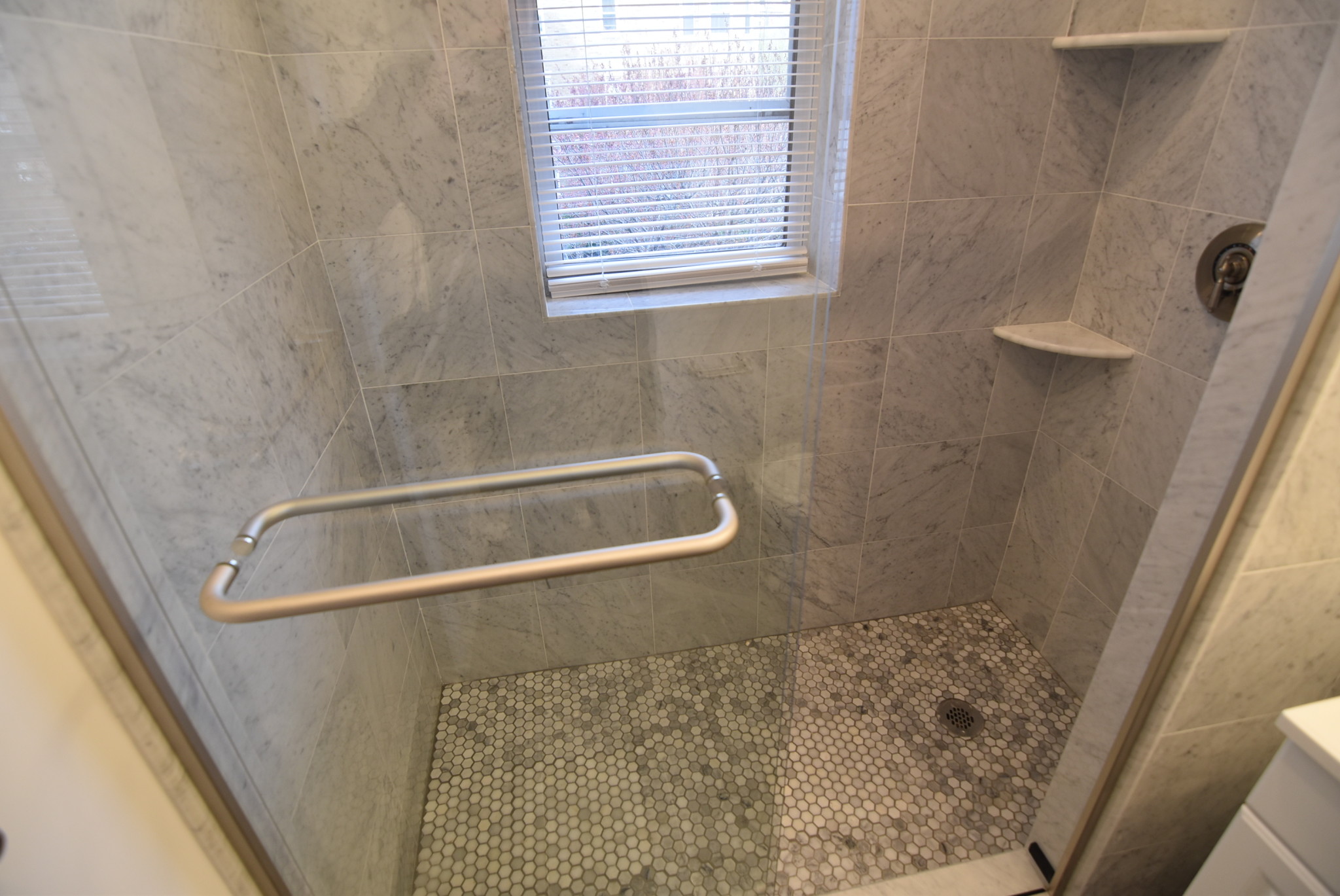 111 Queensberry St, Fenway