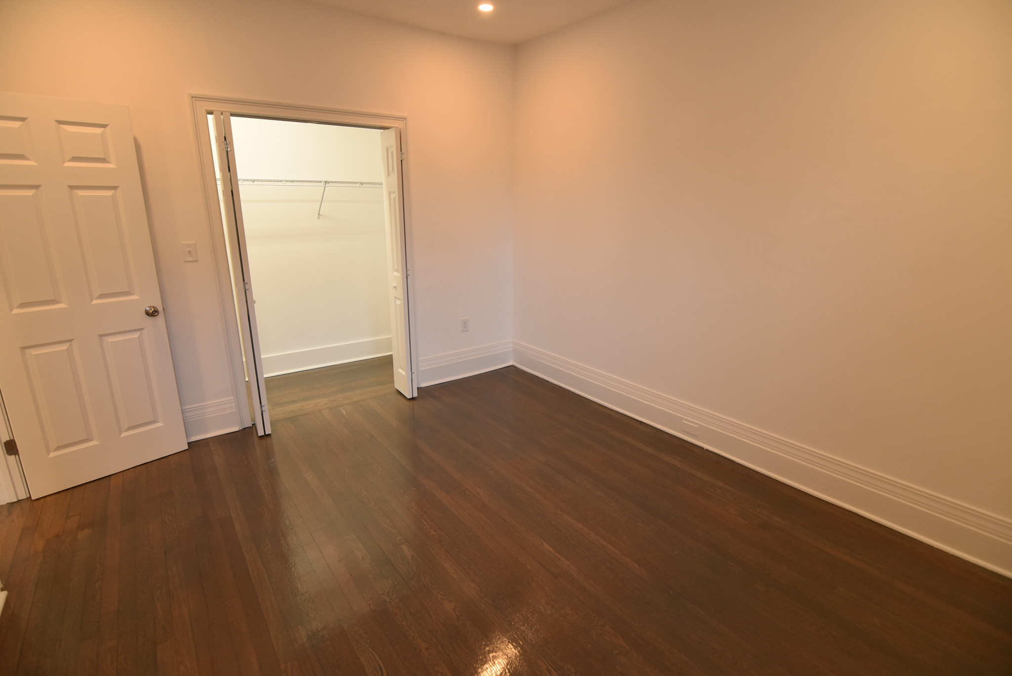 111 Queensberry St, Fenway