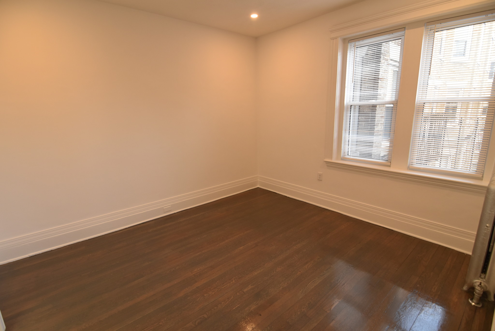 111 Queensberry St, Fenway