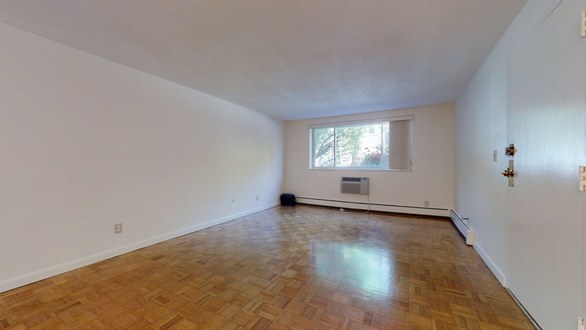 2 bed, 1 bath apartment for rent at 81 Green St Unit 16, Brookline — photo 3 of 13
