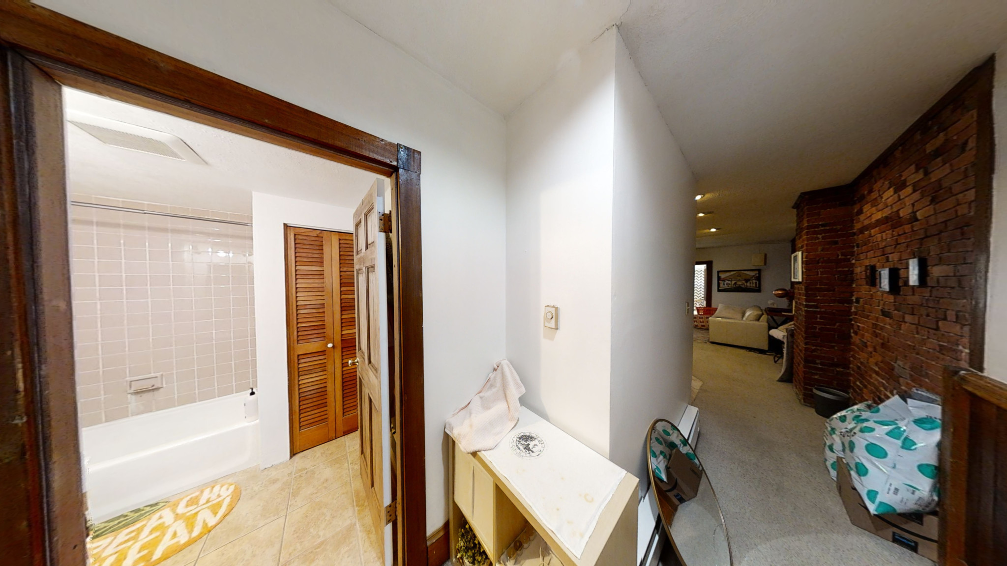 1722 Beacon St, Washington Square