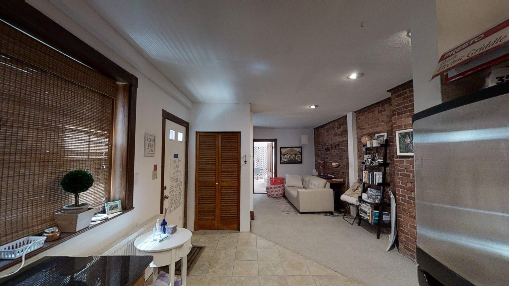 1722 Beacon St, Washington Square