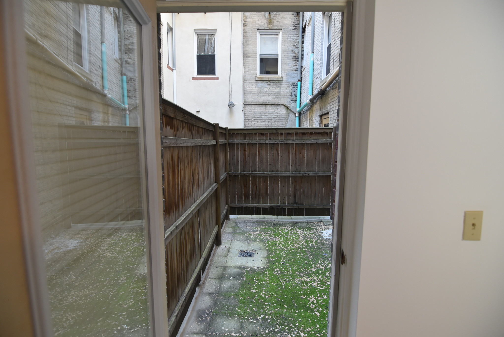 Studio bed, 1 bath apartment for rent at 24 Queensberry St Unit C, Fenway — photo 8 of 11