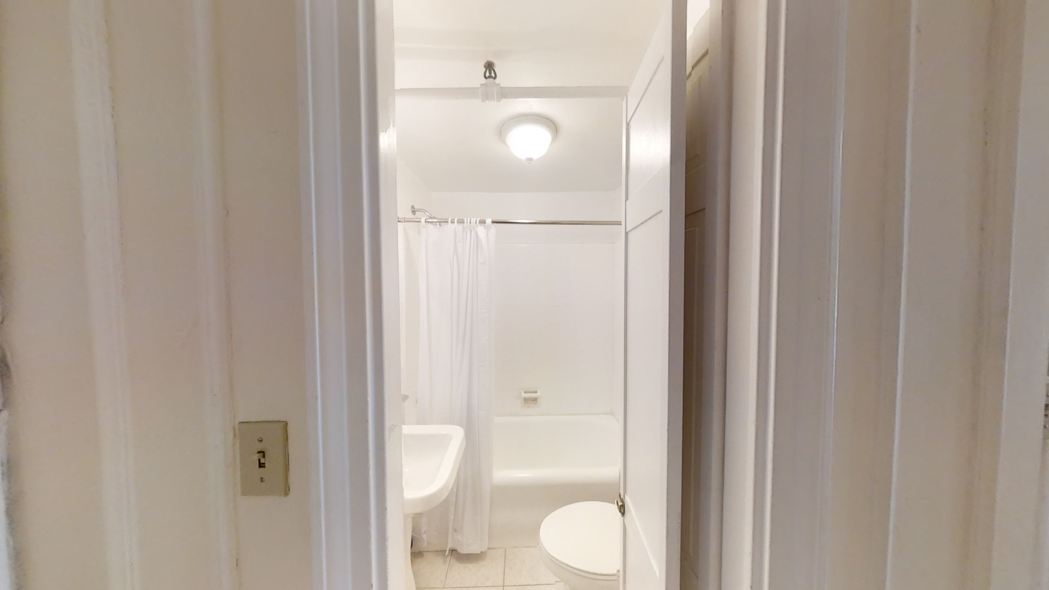 1284 Beacon St, Coolidge Corner