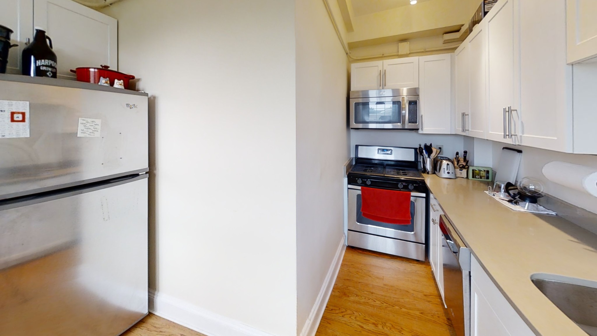 1 bed, 1 bath apartment for rent at 1401 Beacon St Unit 403, Brookline — photo 4 of 14