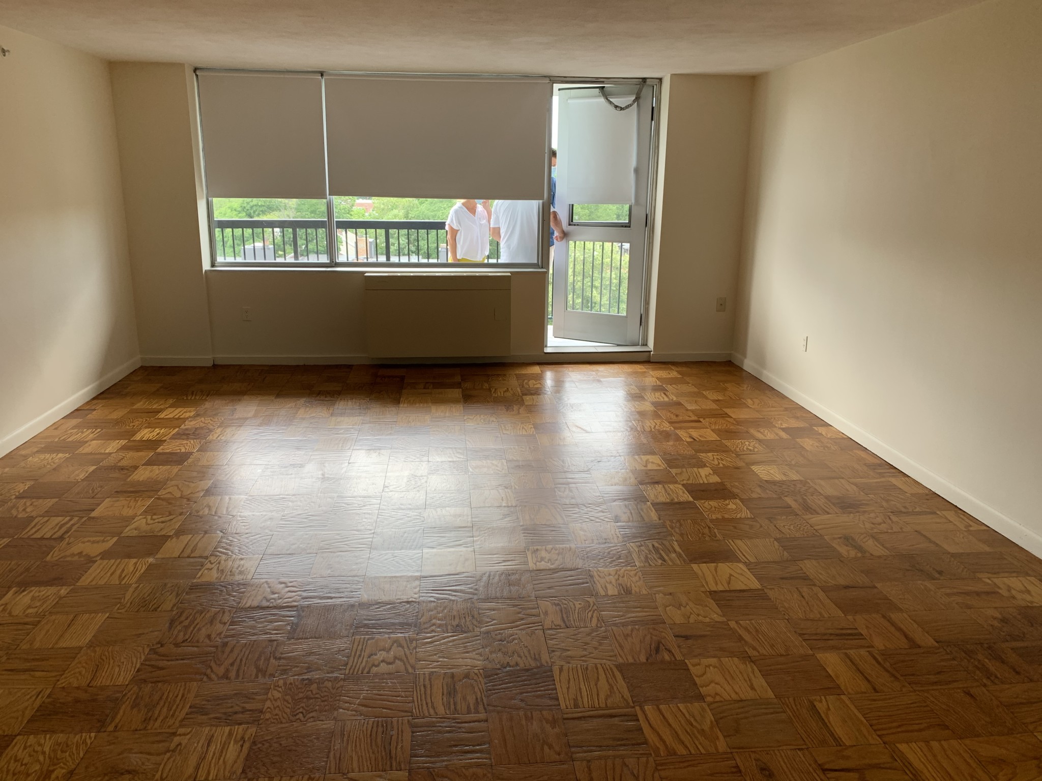 101 Monmouth St, Brookline