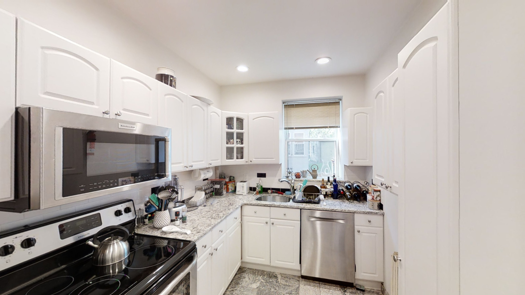 1834 Beacon St, Washington Square