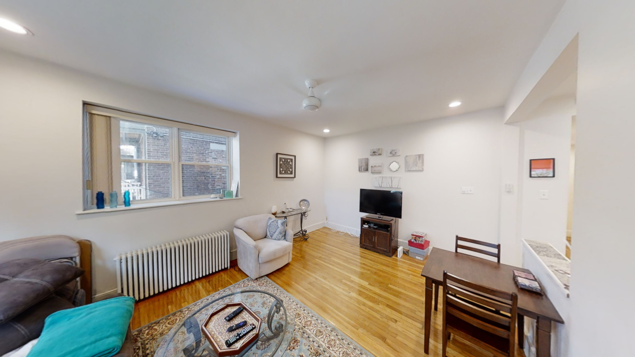 1834 Beacon St, Washington Square