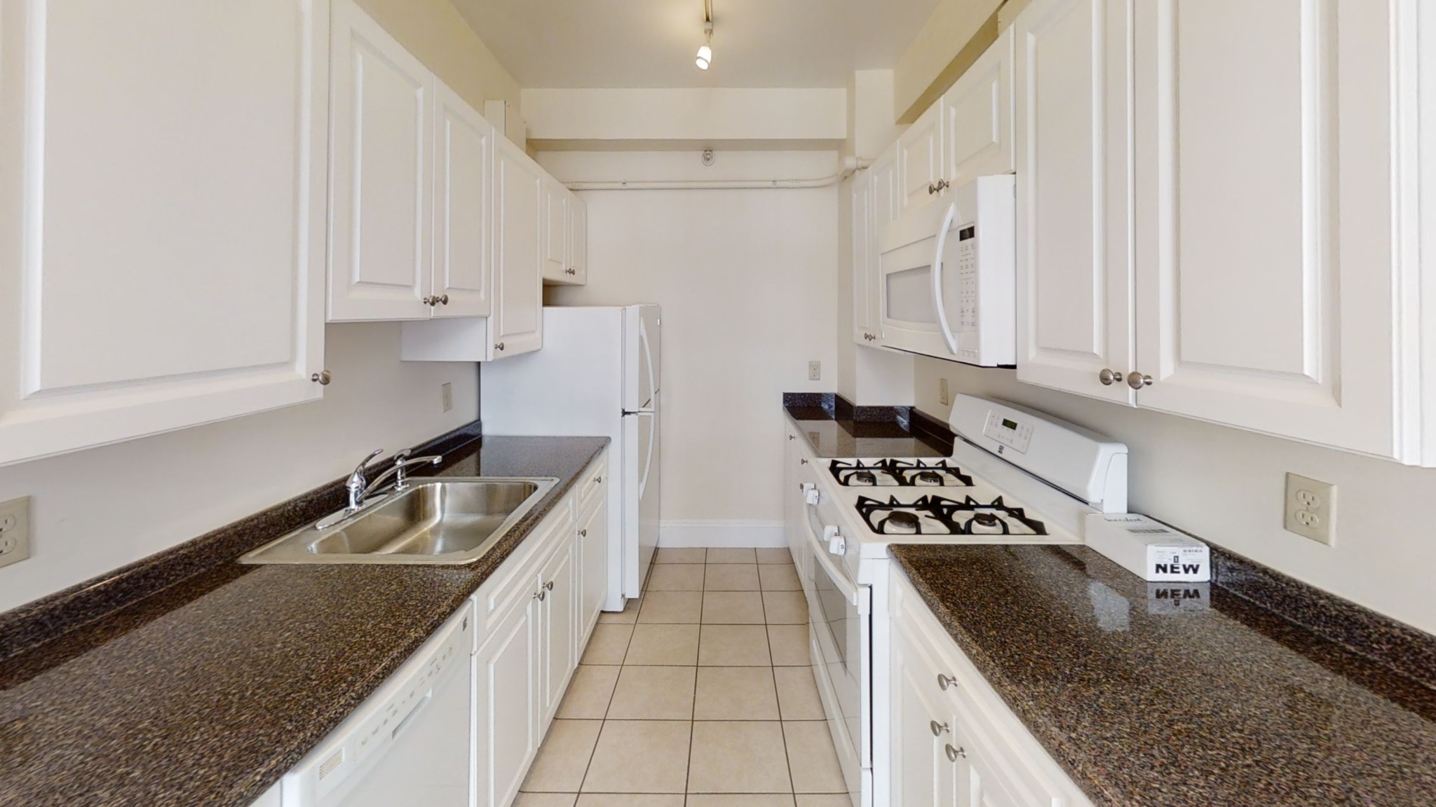 1 bed, 1 bath apartment for rent at 1401 Beacon St Unit 502, Brookline