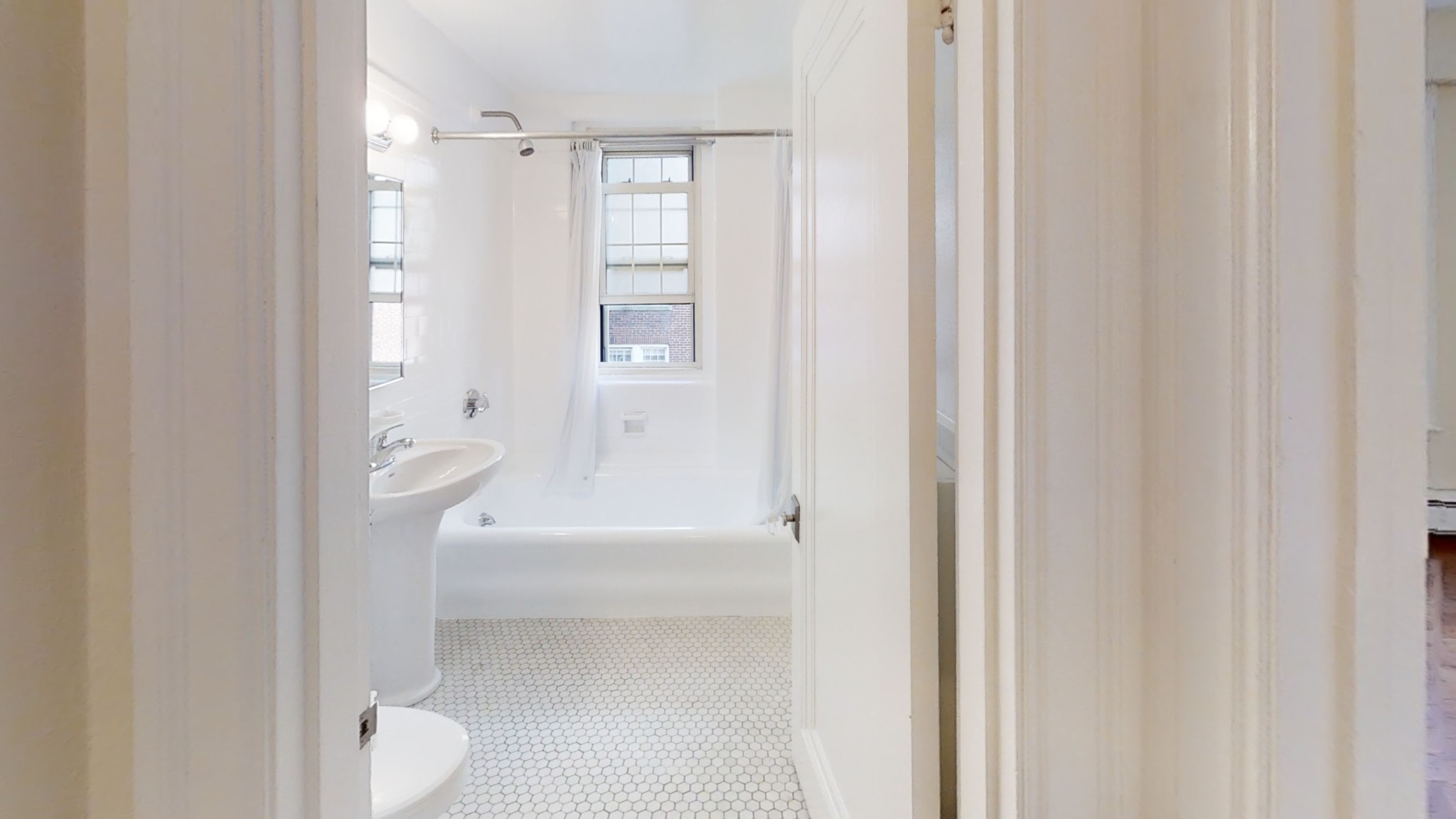 1 bed, 1 bath apartment for rent at 1401 Beacon St Unit 502, Brookline — photo 2 of 22