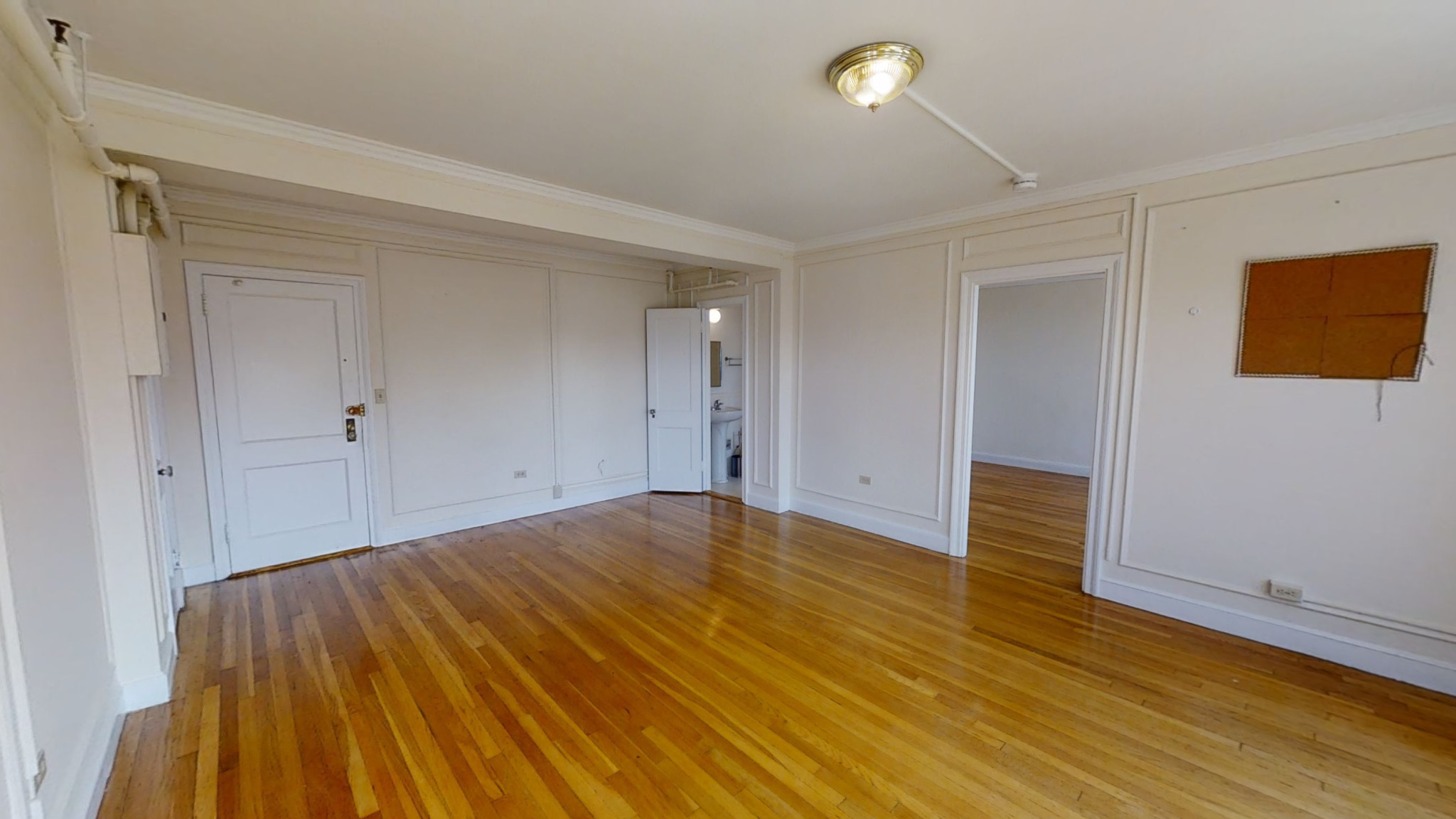 1 bed, 1 bath apartment for rent at 1284 Beacon St Unit 516, Coolidge Corner — photo 3 of 14