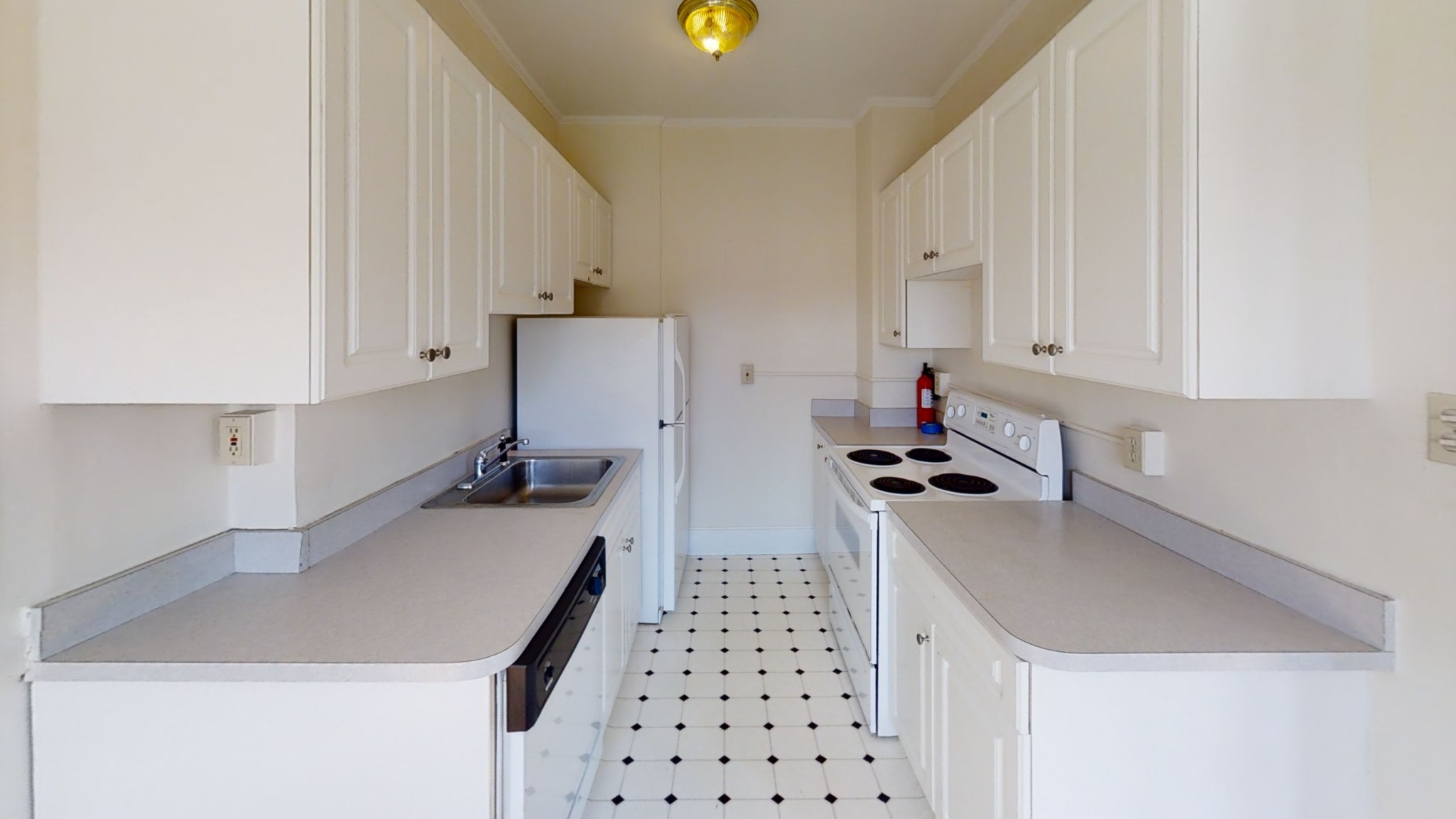1 bed, 1 bath apartment for rent at 1284 Beacon St Unit 516, Coolidge Corner — photo 2 of 14