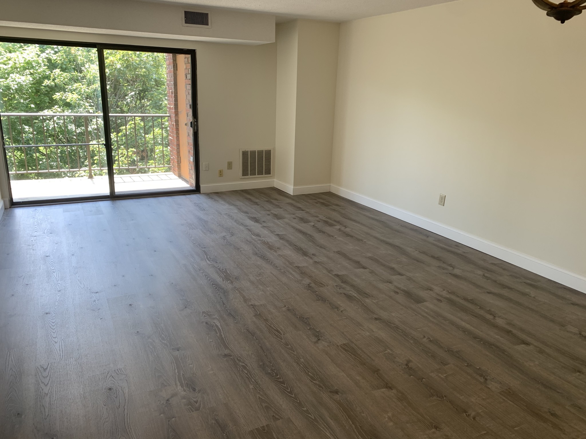 70 Centre St, Coolidge Corner