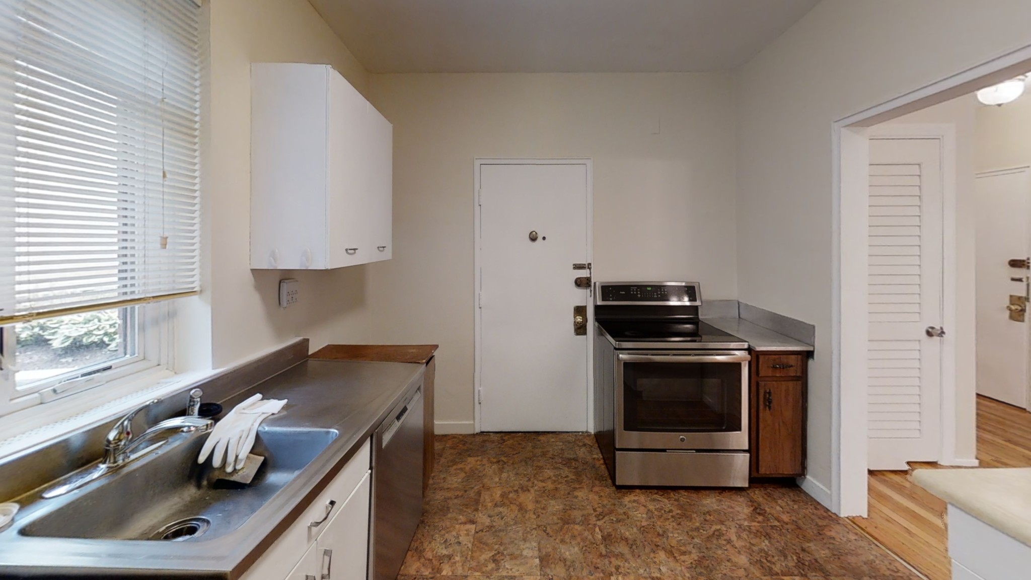 2 bed, 2 bath apartment for rent at 86 Griggs Rd Unit 4, Brookline — photo 8 of 12