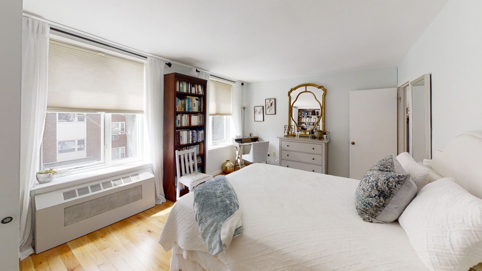 1 bed, 1 bath apartment for rent at 216 Saint Paul St Unit 302, Brookline — photo 4 of 9