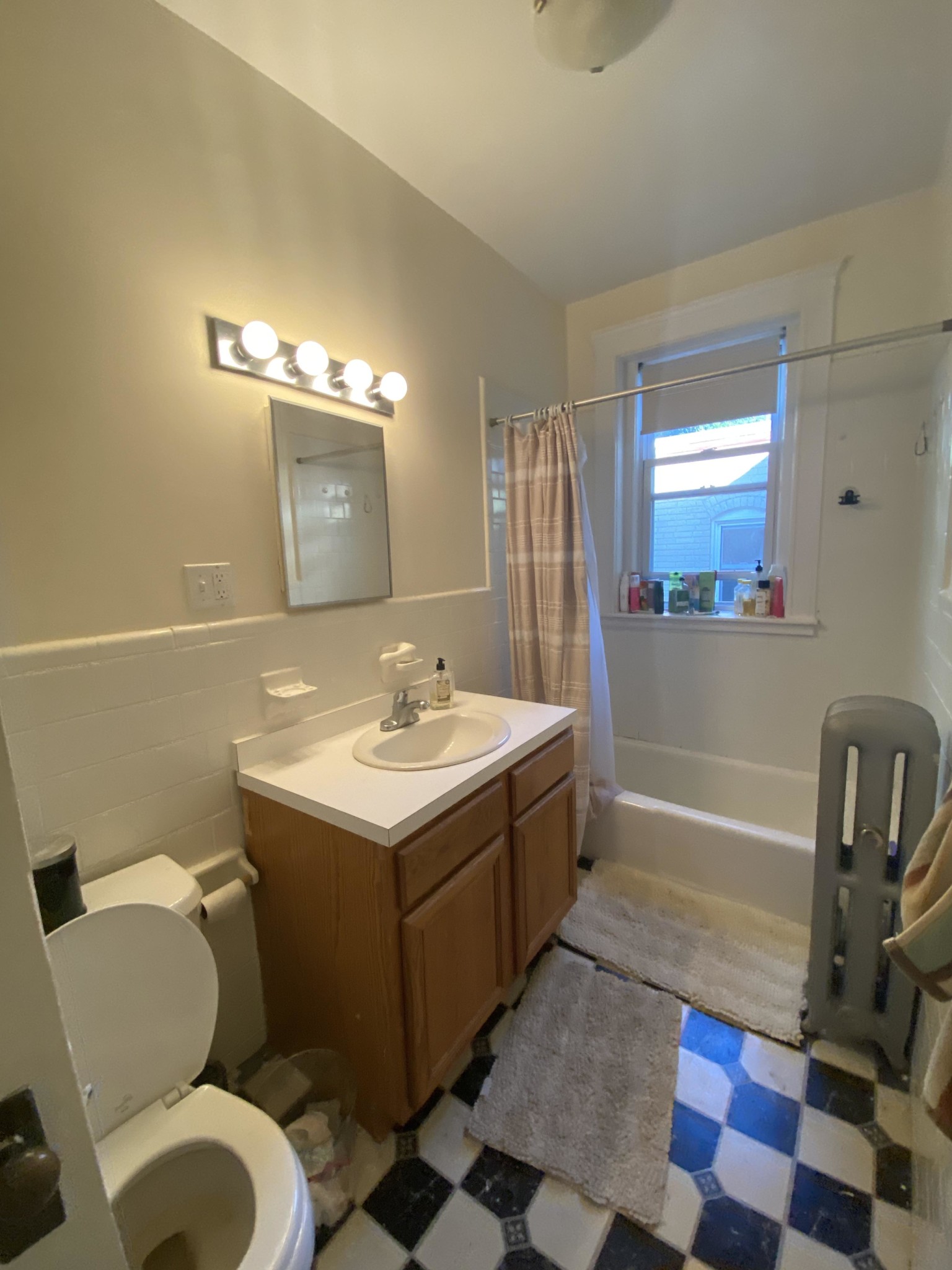 57 Strathmore Rd, Brighton