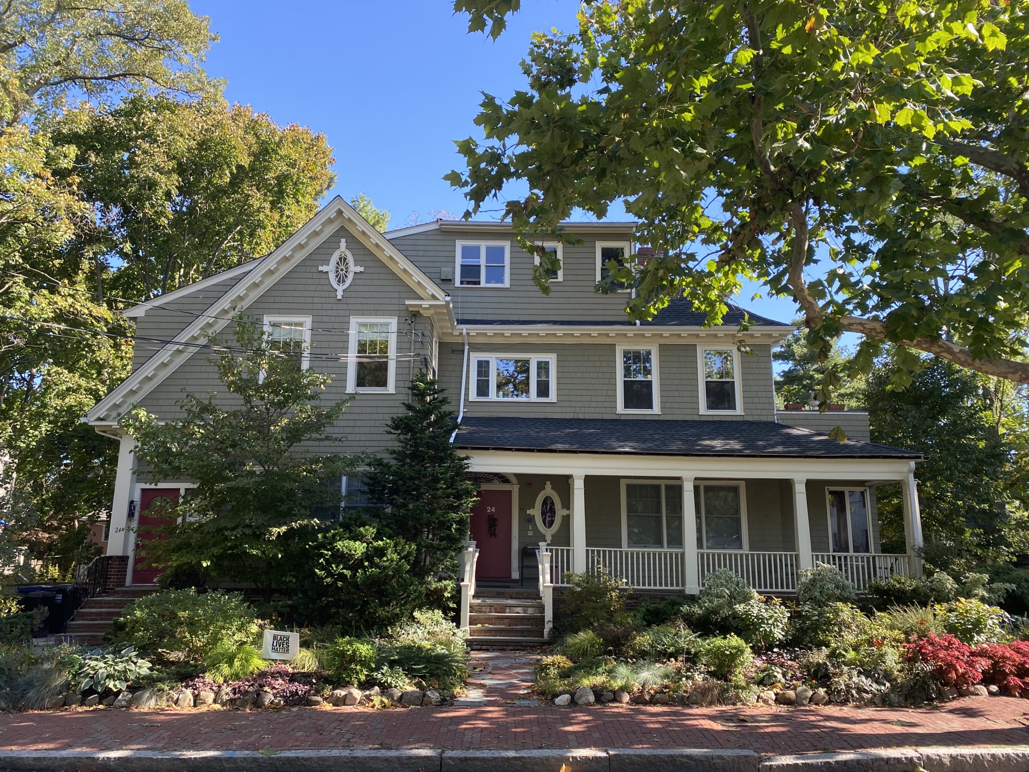 2 bed, 1 bath apartment for rent at 24 Maple Ave Unit 4, Inman Square — photo 14 of 15