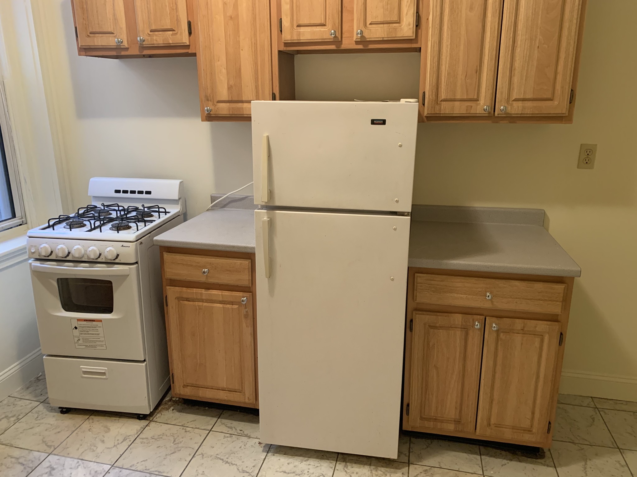 Studio bed, 1 bath apartment for rent at 15 Queensberry St Unit 34, Fenway — photo 5 of 8