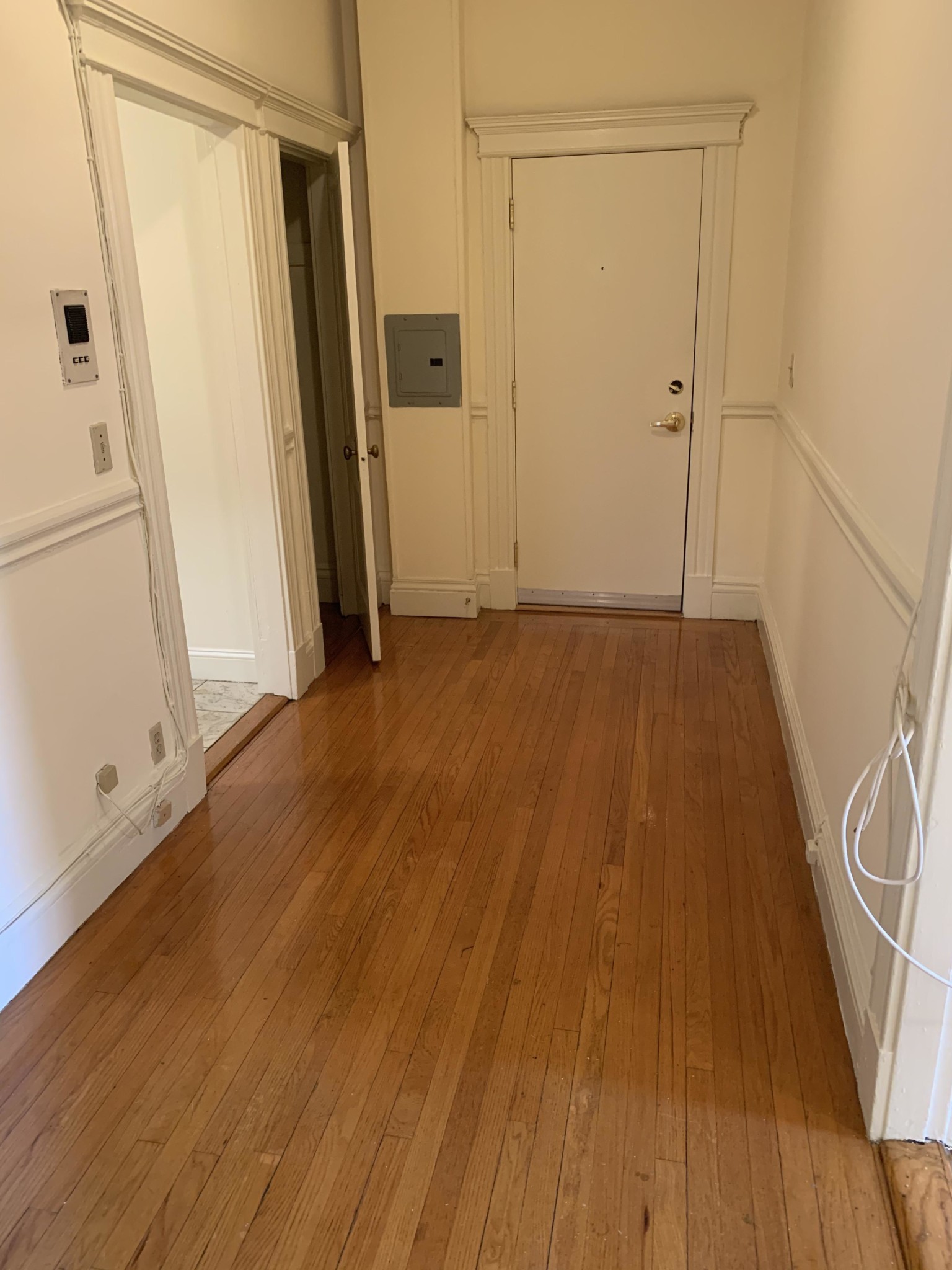 Studio bed, 1 bath apartment for rent at 15 Queensberry St Unit 34, Fenway — photo 2 of 8