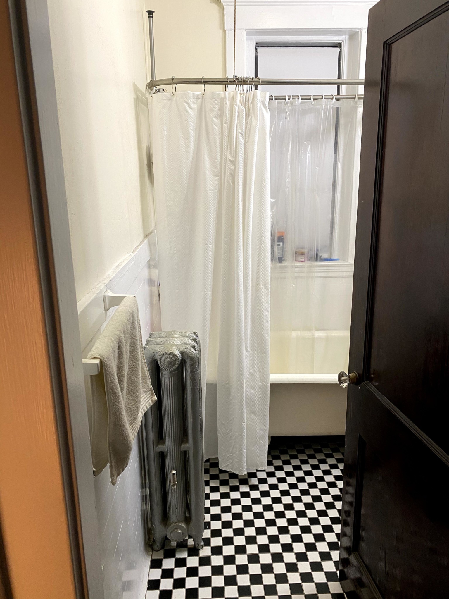 1 bed, 1 bath apartment for rent at 1376 Commonwealth Ave Unit 18, Allston — photo 16 of 19
