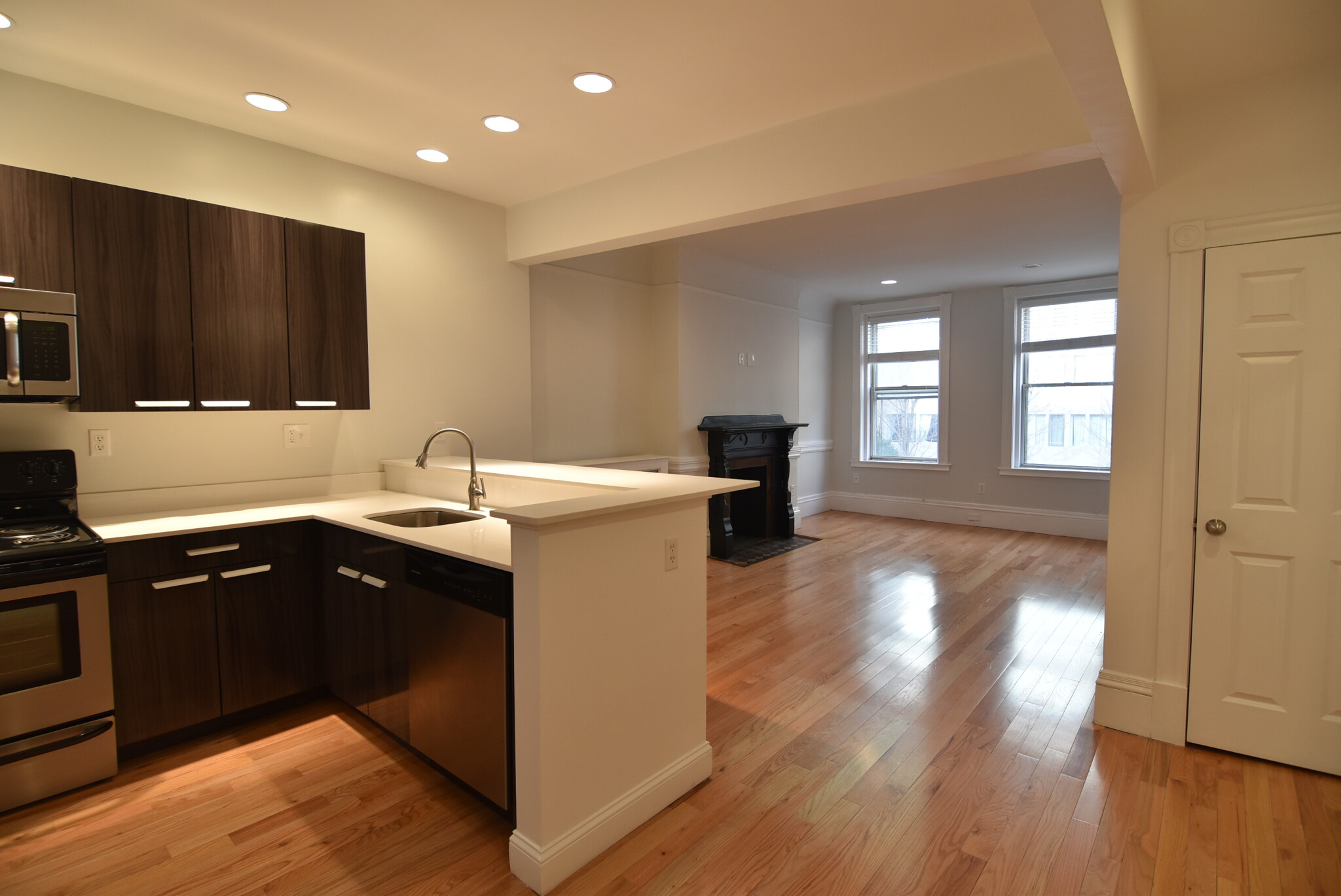 127 Saint Botolph St, Back Bay