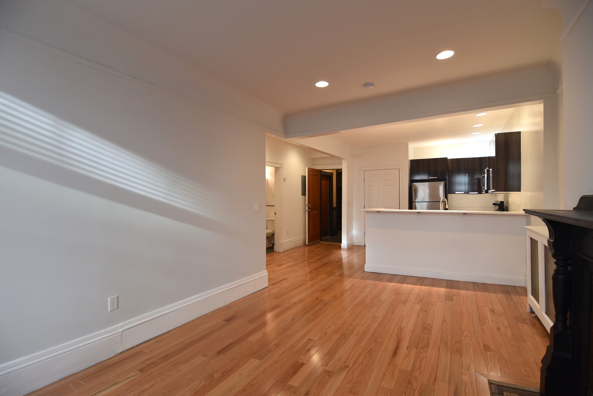 127 Saint Botolph St, Back Bay