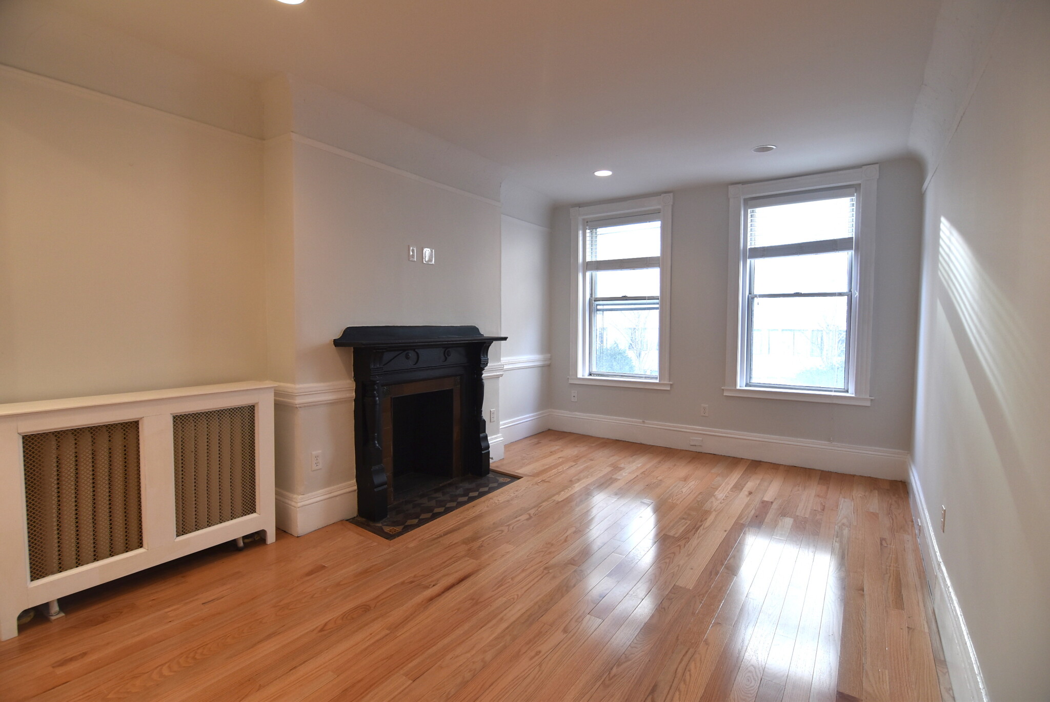 127 Saint Botolph St, Back Bay