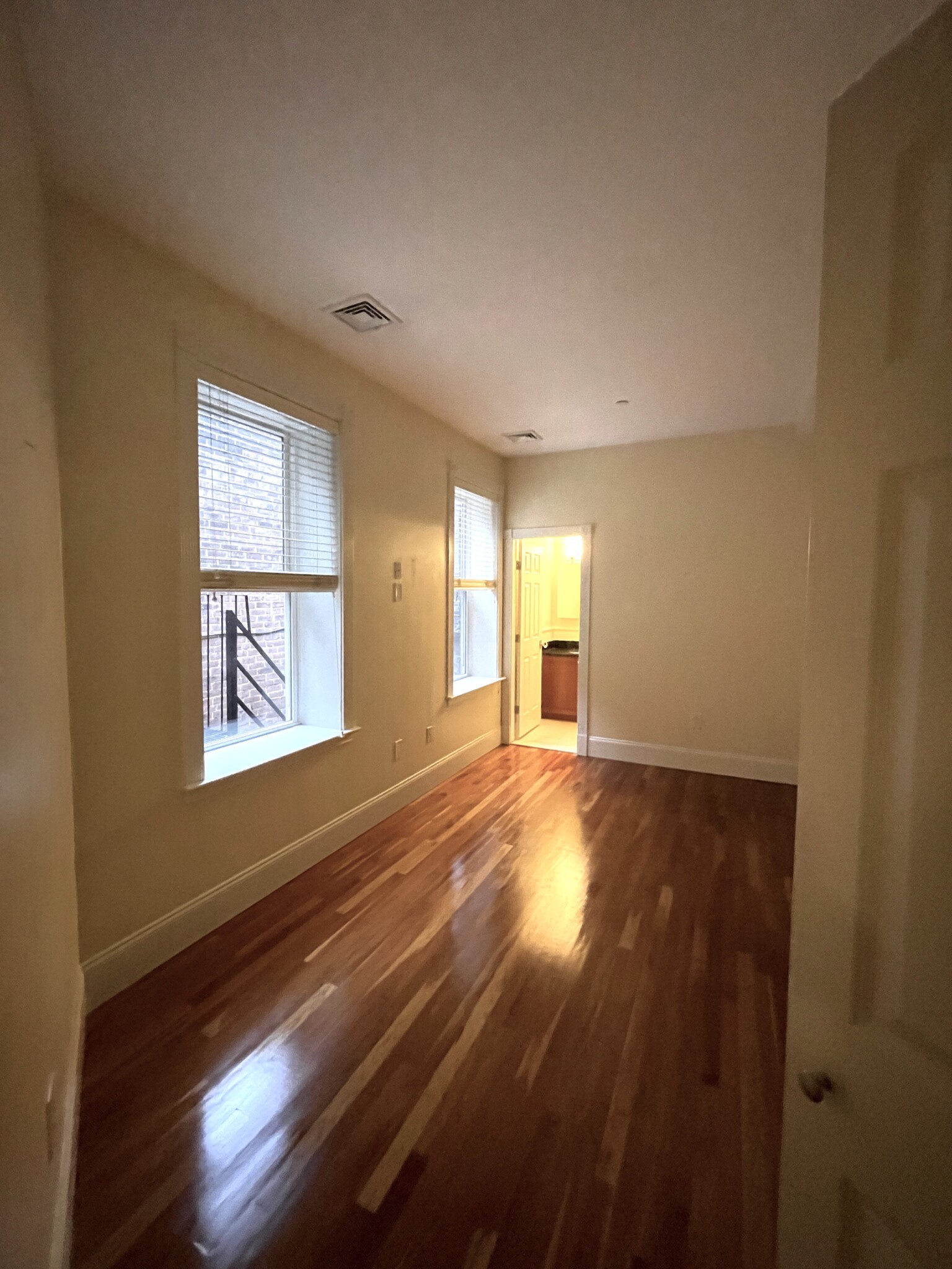 14 Temple St, Beacon Hill