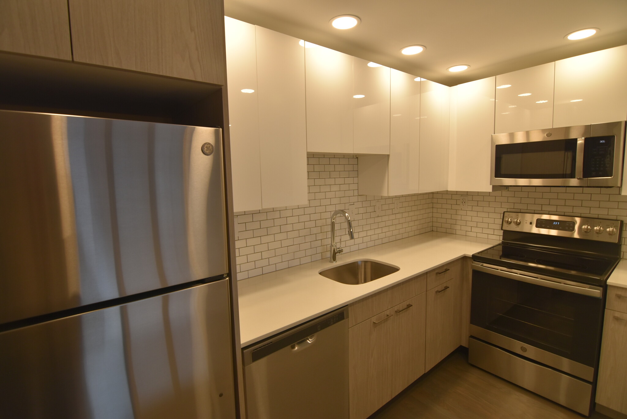 100 Jersey St, Fenway