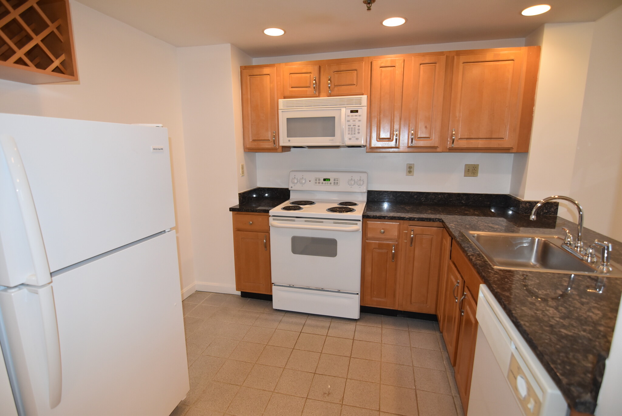 108 Jersey St, Fenway