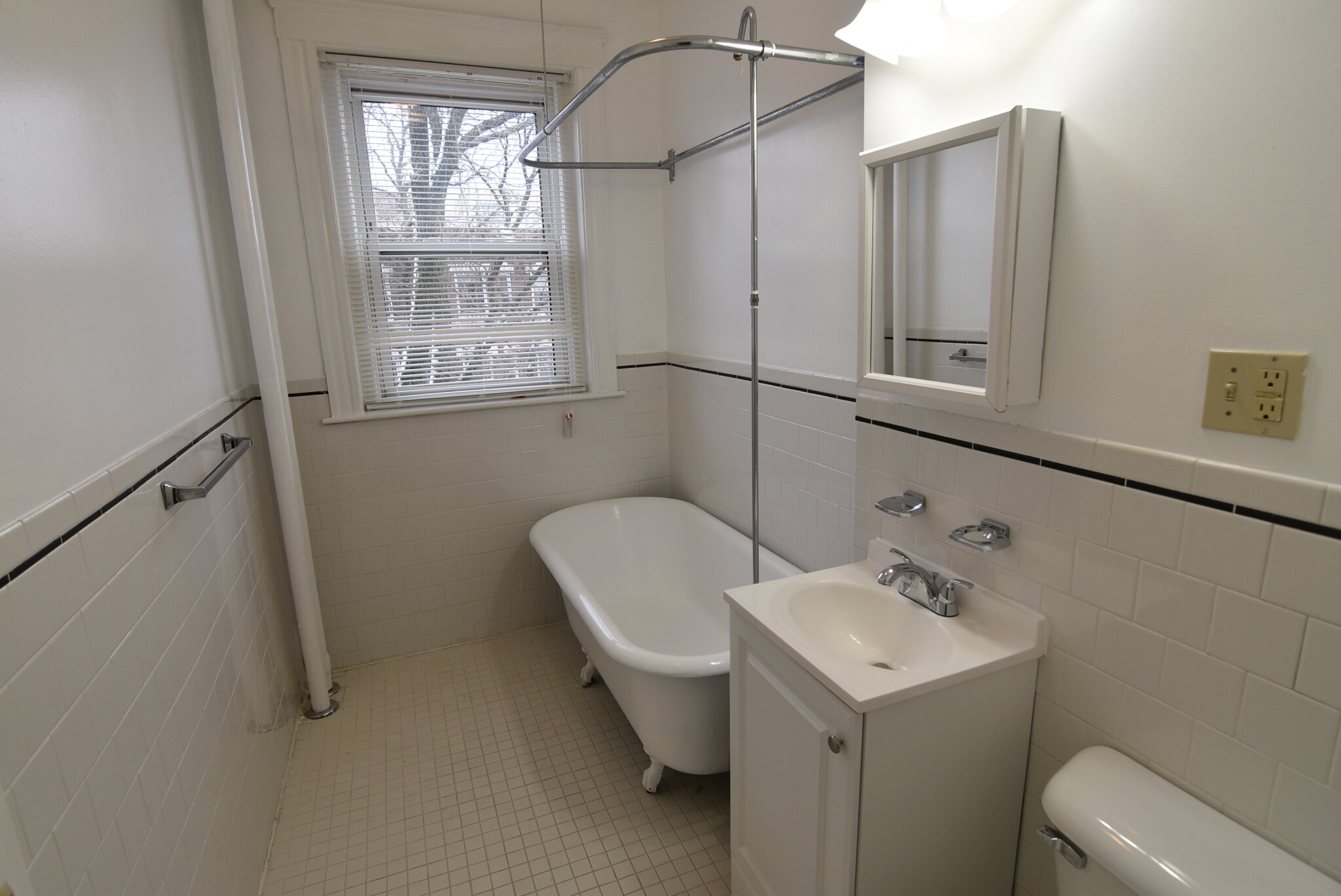 112 Jersey St, Fenway