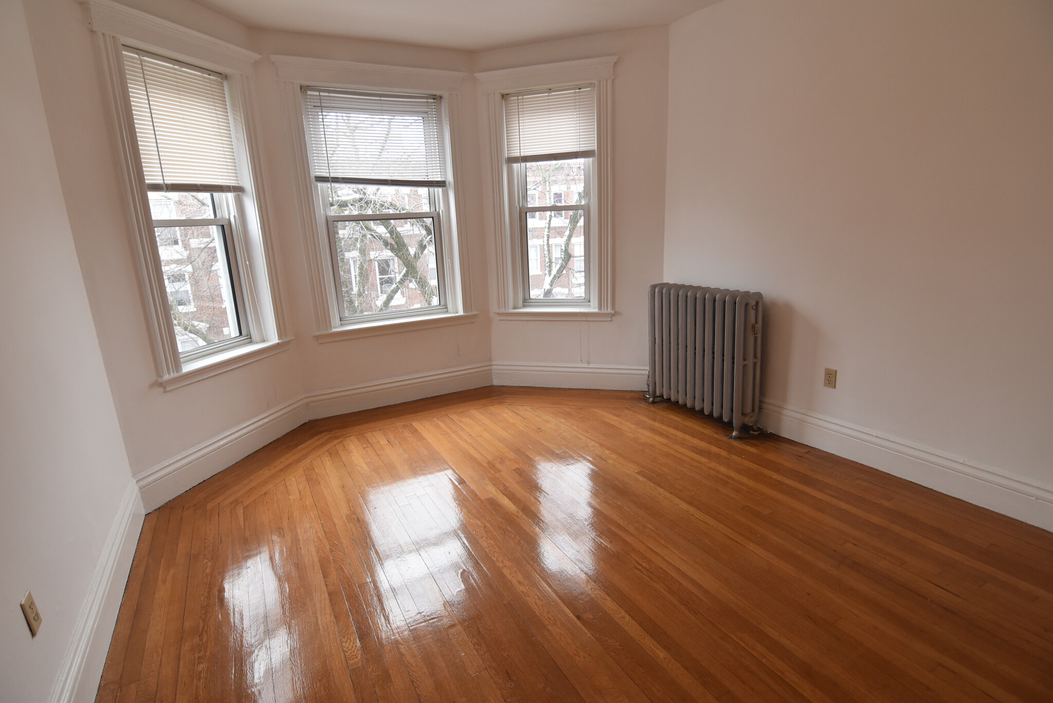 112 Jersey St, Fenway