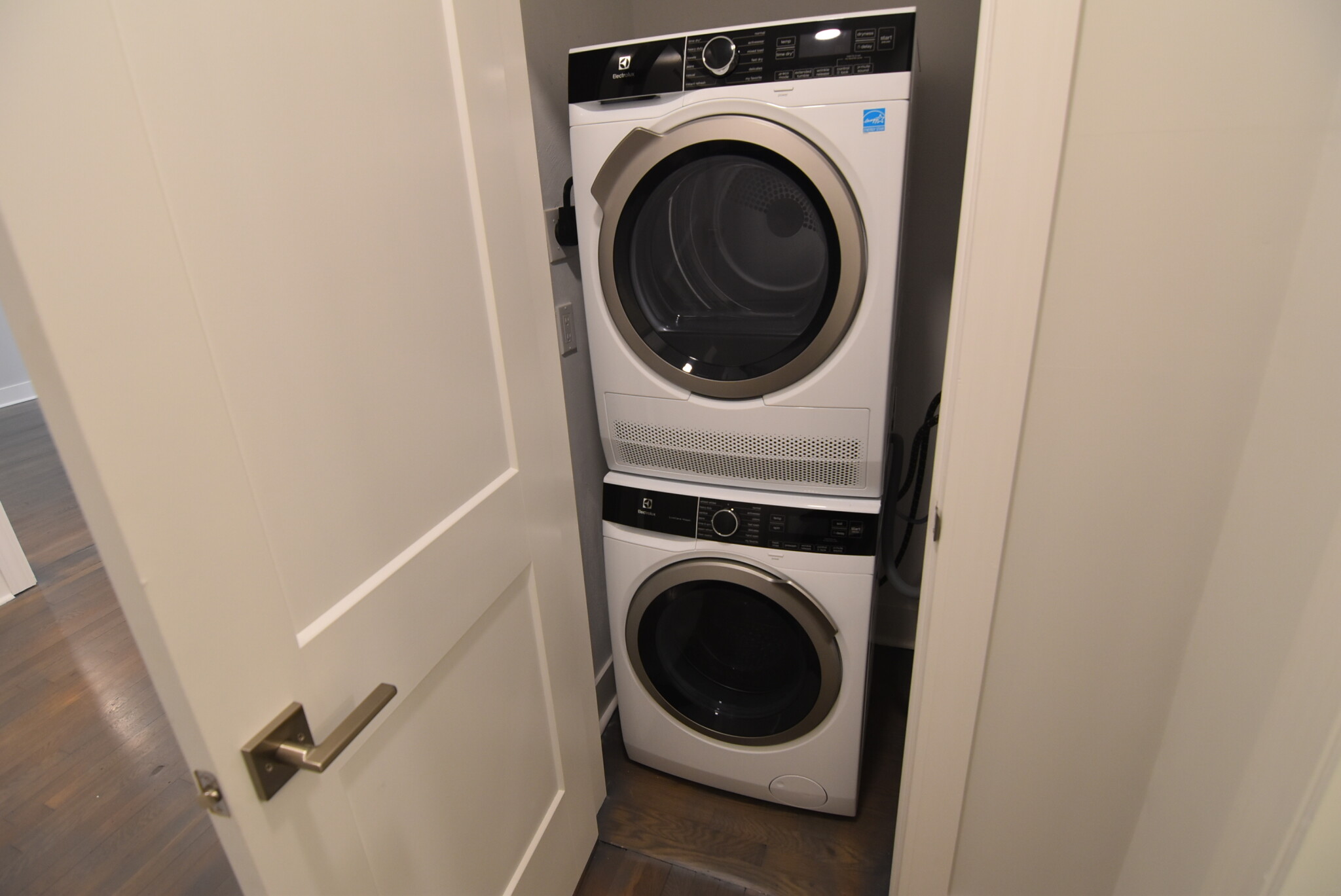 112 Jersey St, Fenway