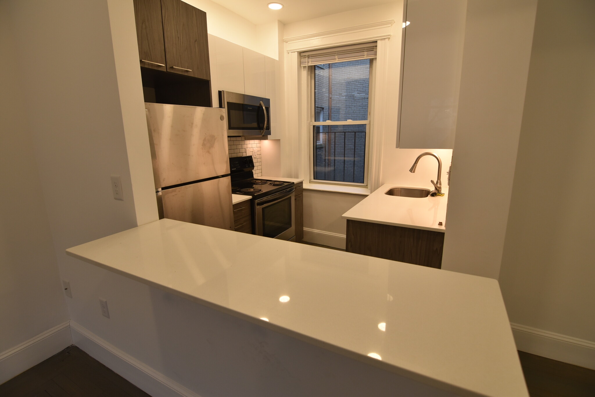 28 Queensberry St, Fenway