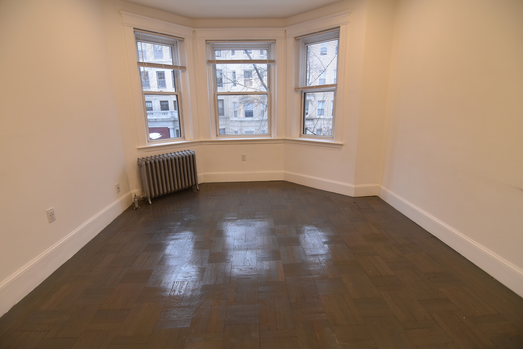 28 Queensberry St, Fenway