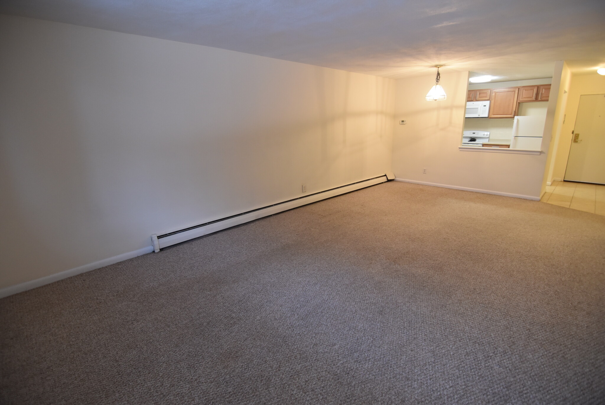 16 Whites Ave, Watertown