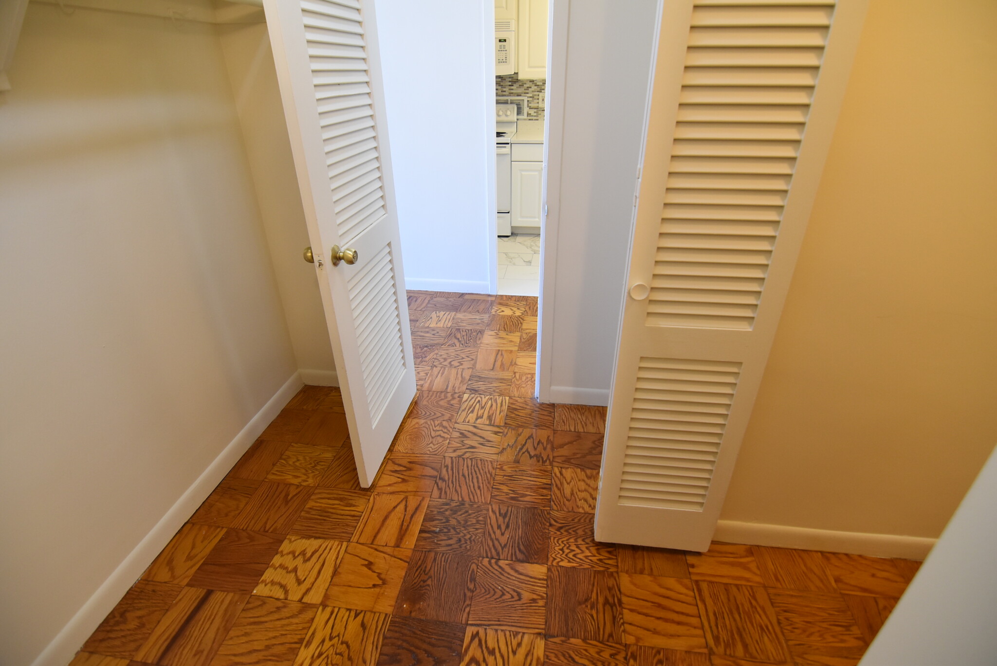 101 Monmouth St, Brookline