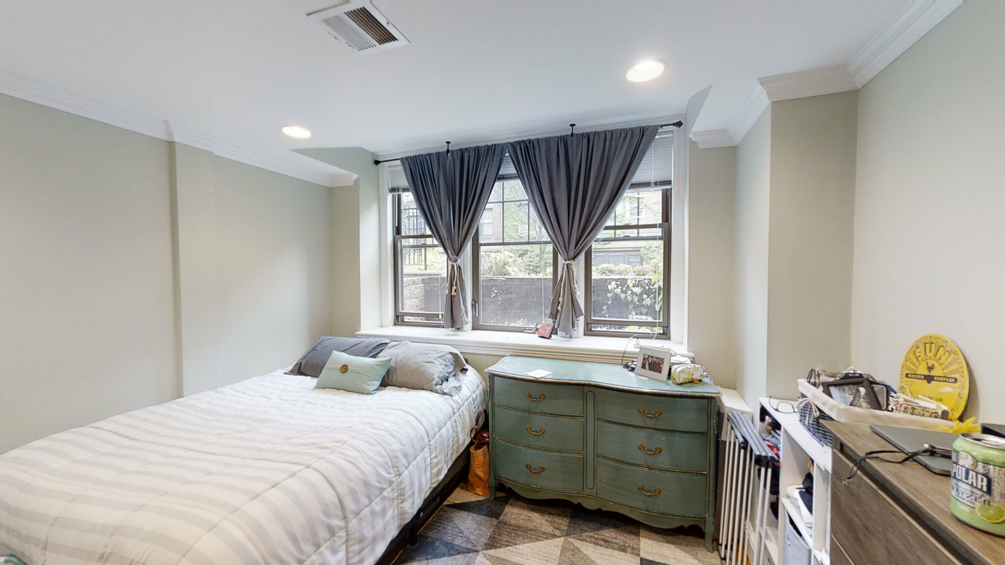 1 bed, 1 bath apartment for rent at 9 Greenway Ct Unit A, Coolidge Corner — photo 8 of 17