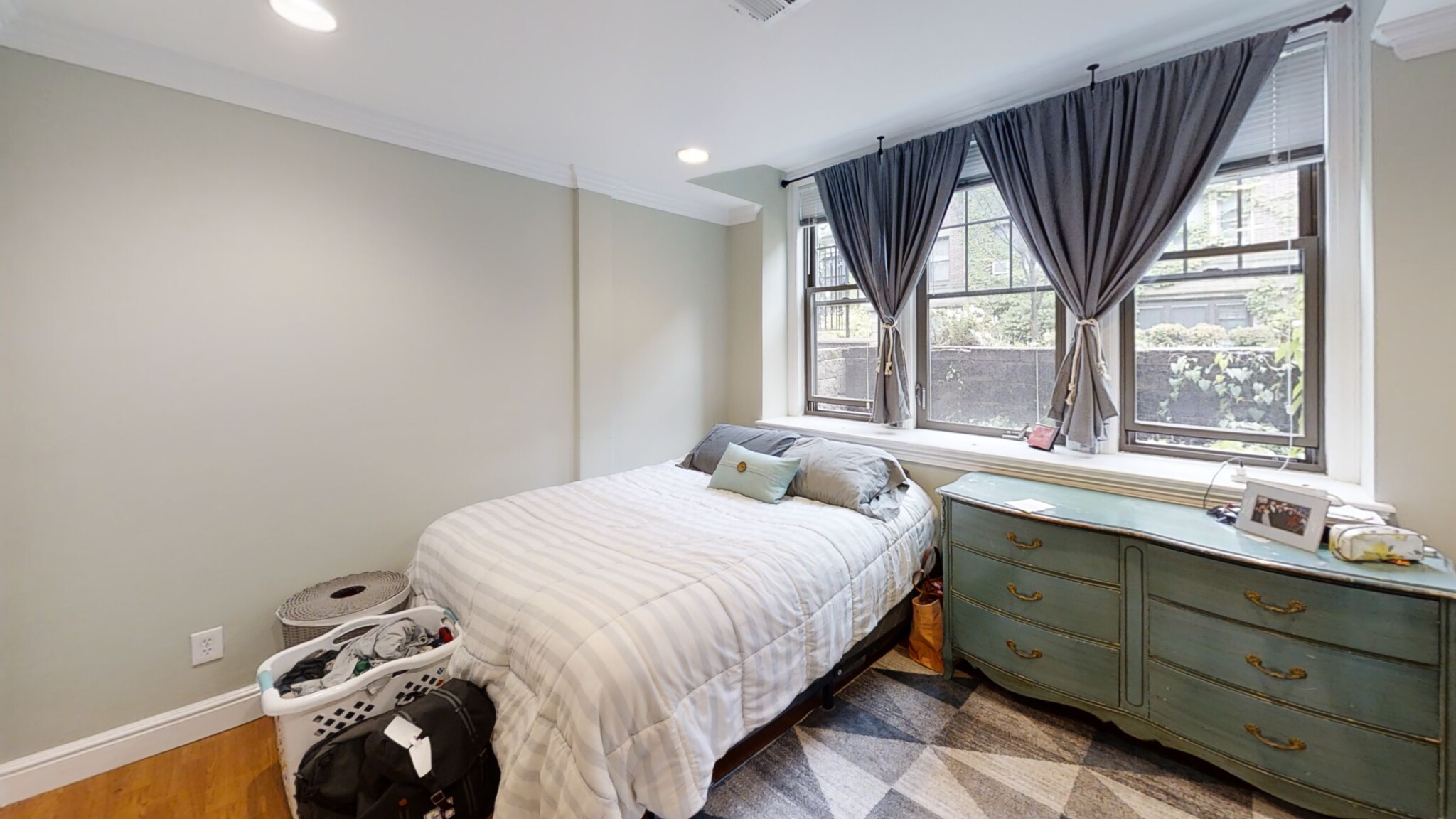 1 bed, 1 bath apartment for rent at 9 Greenway Ct Unit A, Coolidge Corner — photo 12 of 17