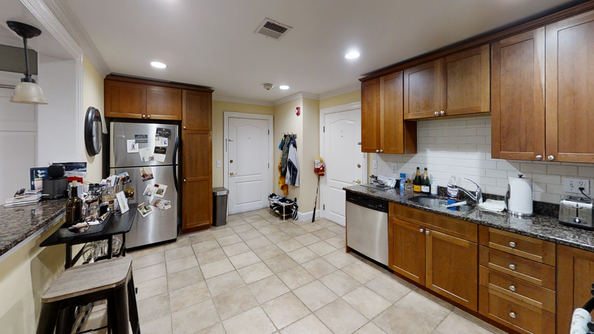 1 bed, 1 bath apartment for rent at 9 Greenway Ct Unit A, Coolidge Corner — photo 14 of 17