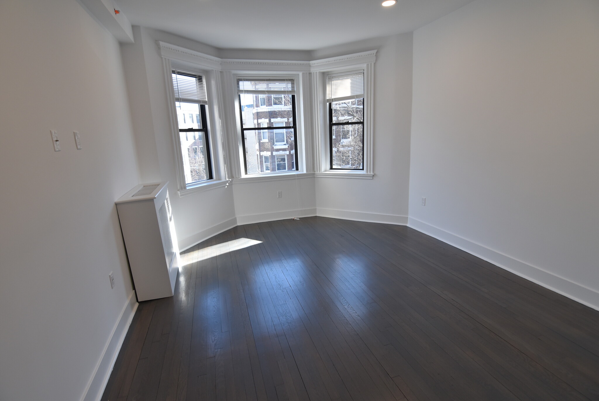 11 Queensberry St, Fenway