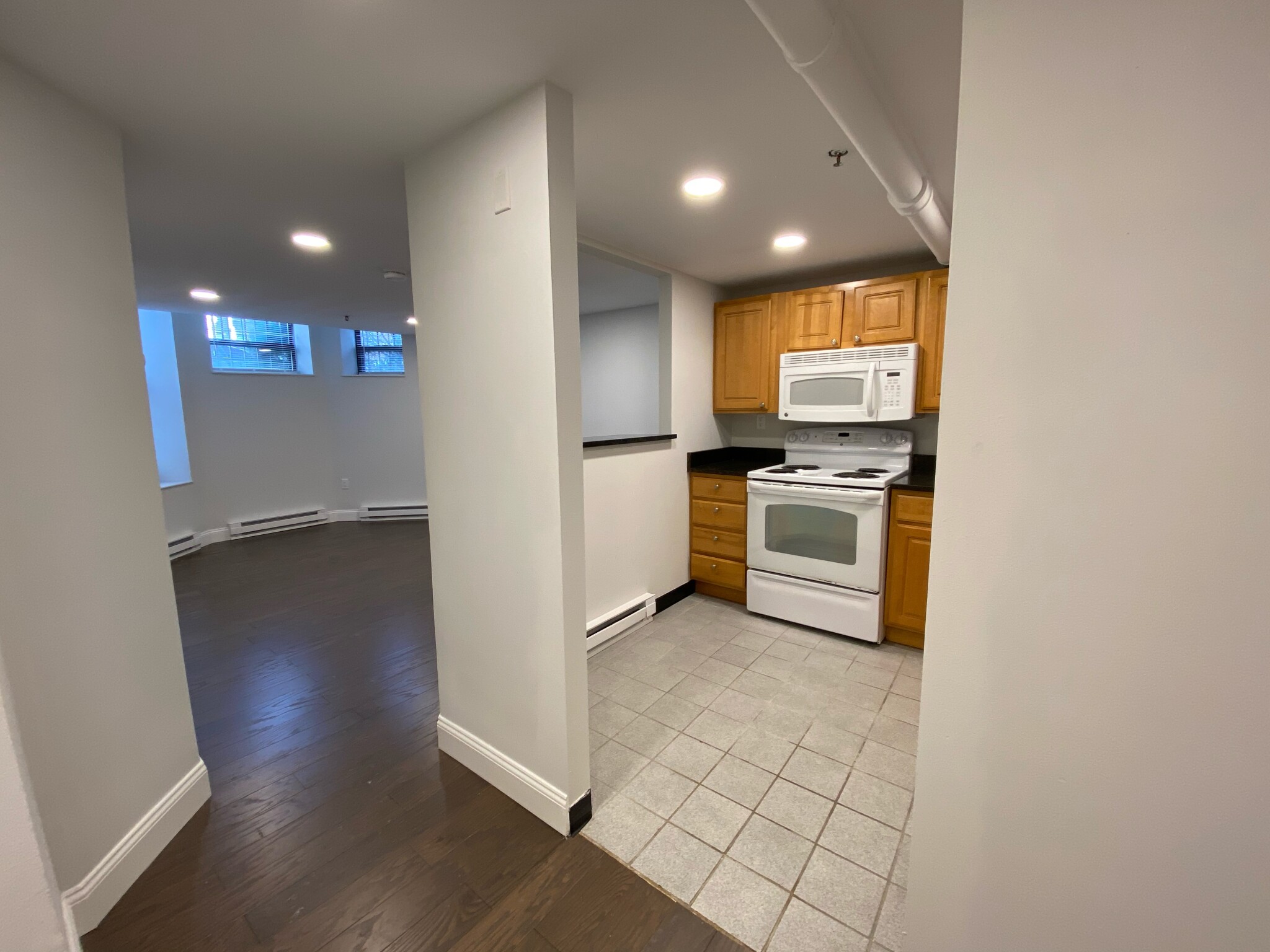 124 Peterborough St, Fenway